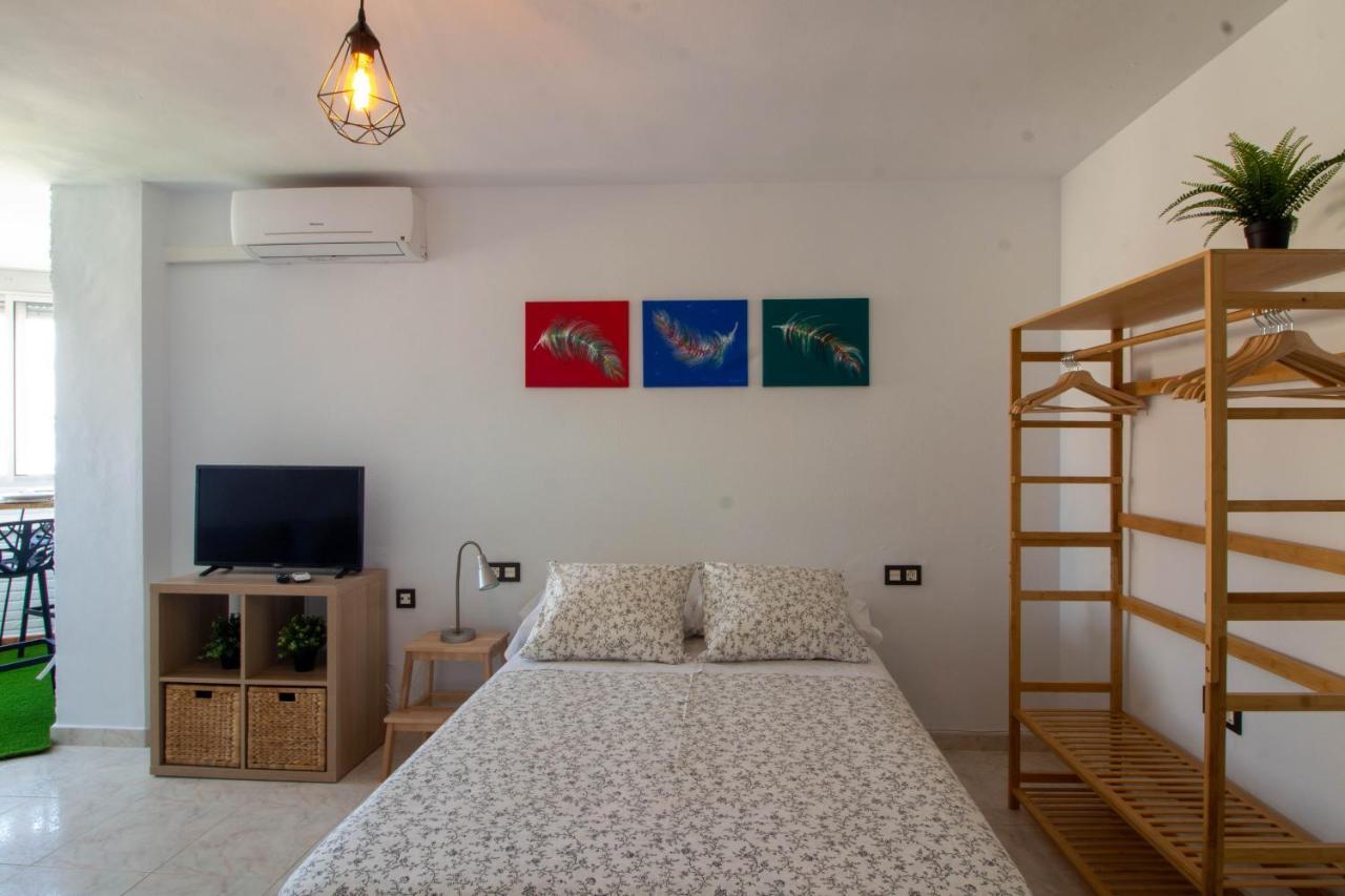 Larios Dos 504. Estudio Con Vistas Al Mar Cerca De La Playa Торрокс Екстер'єр фото